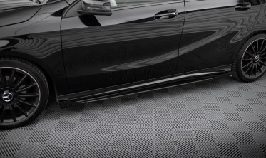 Боковые диффузоры + накладки под пороги Street Pro Mercedes-Benz A AMG-Line W176 рест. фото