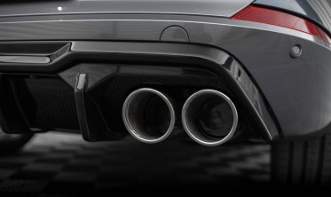 Накладка заднего бампера Cupra Formentor Mk1 с муляжами выхлопных труб фото