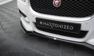 Тюнинговая накладка (диффузор) на передний бампер Jaguar XE X760 R-Sport вар. 1 фото