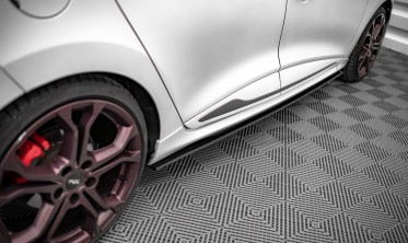 Боковые листвы (диффузоры) на пороги Street Pro Renault Clio Mk4 версия RS фото