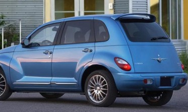 Спойлер кришки багажника Chrysler PT Cruiser фото