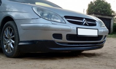 Тюнинговая накладка переднего бампера Citroen C5 фото