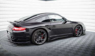 Нижние тюнинг накладки (листвы) на боковые пороги Porsche 911 Turbo 997 фото