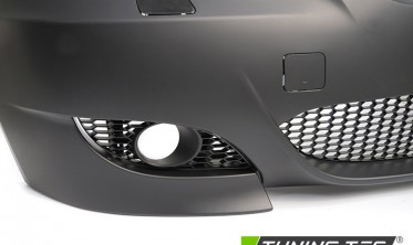 Передний тюнинговый бампер для BMW 5 E60, E61 в спорт стиле без парктрон. фото