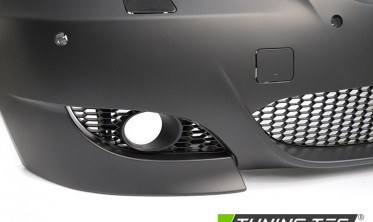 Передній бампер у стилі М-sport для BMW 5 E60, E61 під парктроніки  фото