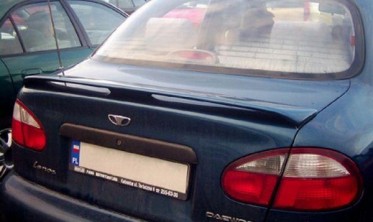 Спойлер кришки багажника Daewoo Lanos Sedan фото