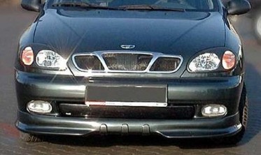 Накладка переднего бампера Daewoo Lanos фото