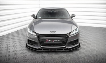 Комплект накладок на передний бампер Street Pro Audi TT S / S-Line 8S фото