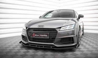 Комплект накладок на передний бампер Street Pro Audi TT S / S-Line 8S фото
