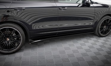 Тюнинговые листвы (диффузоры) на боковые пороги Porsche Cayenne Mk2 рестайл фото