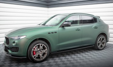 Нижние тюнинг накладки (листвы) на пороги Maserati Levante Mk1 фото