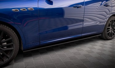 Боковые тюнинг накладки (листвы) на пороги Maserati Levante Mk1 GTS / Trofeo фото