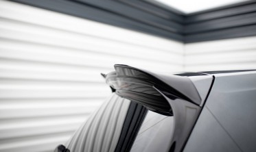 Тюнинговый 3D спойлер на крышку багажника Volkswagen Golf Mk7 R / R-Line / GTI фото