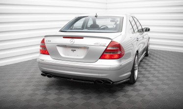 Боковые тюнинг накладки на задний бампер Mercedes E W211 55 AMG фото