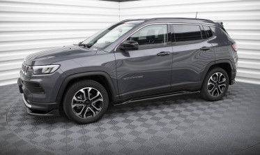 Нижние накладки (листвы) на пороги Jeep Compass рестайл Mk2 Limited фото