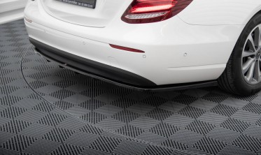 Задний тюнинговый диффузор (накладка) на бампер Mercedes-Benz E W213 фото