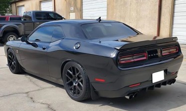 Дифузор заднього бампера з ребрами Dodge Challenger (2015-2021) v1 фото
