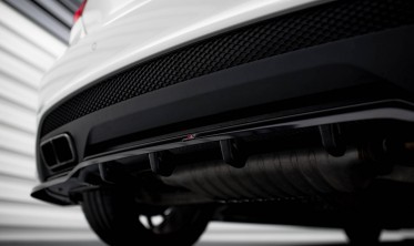 Тюнінгова накладка (дифузор) на задній бампер Mercedes A45 AMG W176 фото