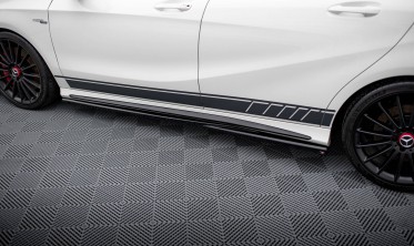 Нижние тюнинг накладки (листвы) на боковые пороги Mercedes A45 AMG W176 фото