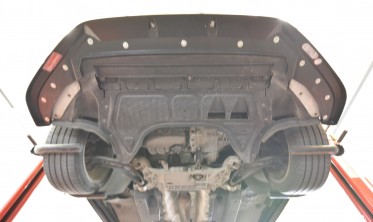 Тюнинг накладка (диффузор) на передний бампер Volkswagen Scirocco Mk3 рестайл вар. 1 фото