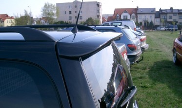 Спойлер на крышку багажника Opel Astra G универсал фото
