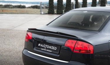 Тюнінговий кап спойлер на кришку багажника Audi RS4 Sedan B7 фото