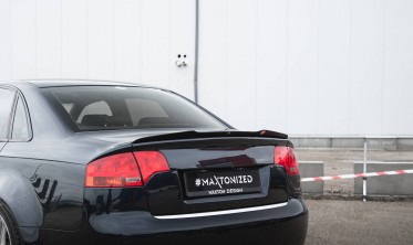 Тюнінговий кап спойлер на кришку багажника Audi RS4 Sedan B7 фото