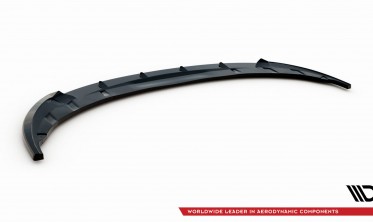 Тюнинговая накладка (юбка) на передний бампер Toyota Yaris Mk3 рестайл фото
