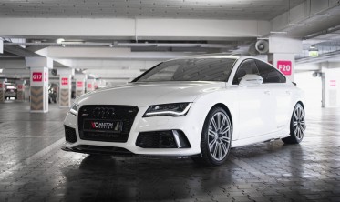 Нижний диффузор (накладка) на передний бампер Audi RS7 C7 рестайл вар. 3 фото
