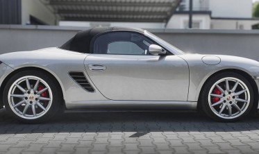 Боковые тюнинг накладки (листвы) на пороги Porsche Boxster 987 фото