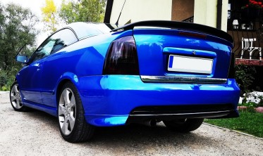 Накладки уголки заднего бампера Opel Astra G Coupe / Cabrio фото