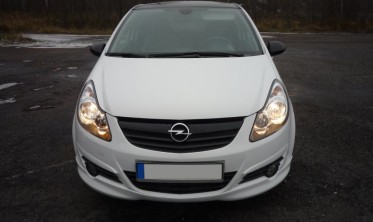 Накладка переднього бампера Opel Corsa D стиль OPC фото