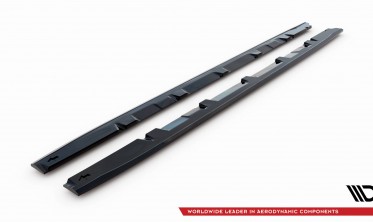 Боковые нижние накладки на пороги Subaru WRX STI Mk1 2014-2021 вар. 2 фото