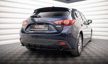 Накладка на спойлер багажника Mazda 3 BN Mk3 рестайл фото