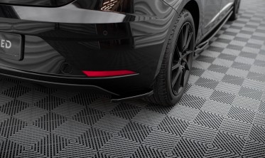 Боковые тюнинг накладки на задний бампер Seat Leon Mk3 рестайл вар. 1 фото