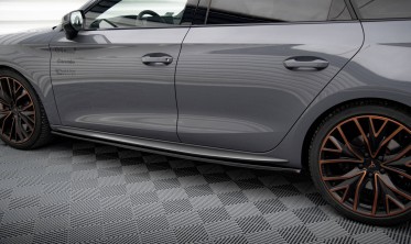 Тюнинговые нижние накладки (листвы) на пороги Cupra Leon ST / Hatchback Aero Mk1 вар. 1 фото