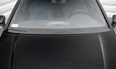 Тюнинг накладка на капот Volkswagen Golf Mk8 фото