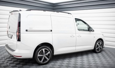 Нижние тюнинг накладки на боковые пороги Volkswagen Caddy Maxi Mk5 фото