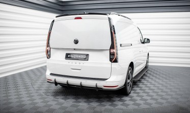 Центральная накладка Street Pro на задний бампер Volkswagen Caddy Maxi Mk5 фото