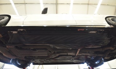 Нижние тюнинг накладки (листвы) на пороги Mercedes-AMG C63 W205 / S205 вар. 2 фото