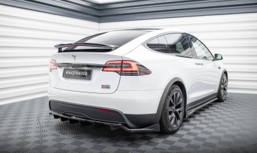 Тюнінговий дифузор (накладка) на задній бампер Tesla Model X Mk1 рестайл фото