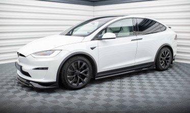 Нижні тюнінг накладки (лістви) на пороги Tesla Model X Mk1 рестайл фото