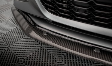 Карбонова накладка (спліттер) на передній бампер Audi RS6 C8 / RS7 C8 фото
