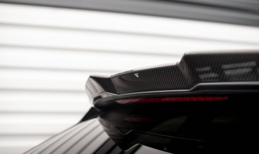 Карбоновий спойлер кришки багажника Audi RS6 C8 фото