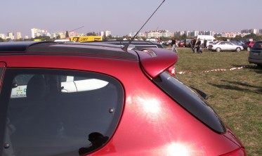 Спойлер кришки багажника Peugeot 206 фото