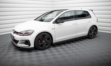 Боковые накладки на пороги Volkswagen Golf 7 GTI (широкие) вер.1 фото