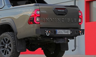 Силовой задний бампер Toyota Hilux Revo (2015-...) фото