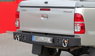 Силовий задній бампер Toyota Hilux Vigo (2005-2015) фото