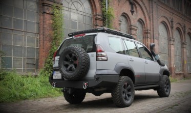 Силовий задній бампер Toyota Land Cruiser Prado 120, 125 (2002-2009) фото