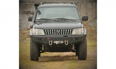 Силовой передний бампер Toyota Land Cruiser J90 / J95 (1995-2002) фото